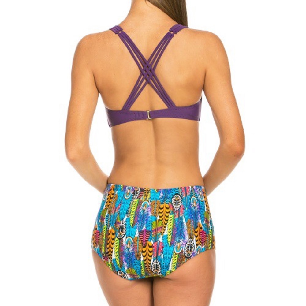 ☀️⬇️Last 1 left- Bikini Top & High Waist Bottom - Picture 2 of 8